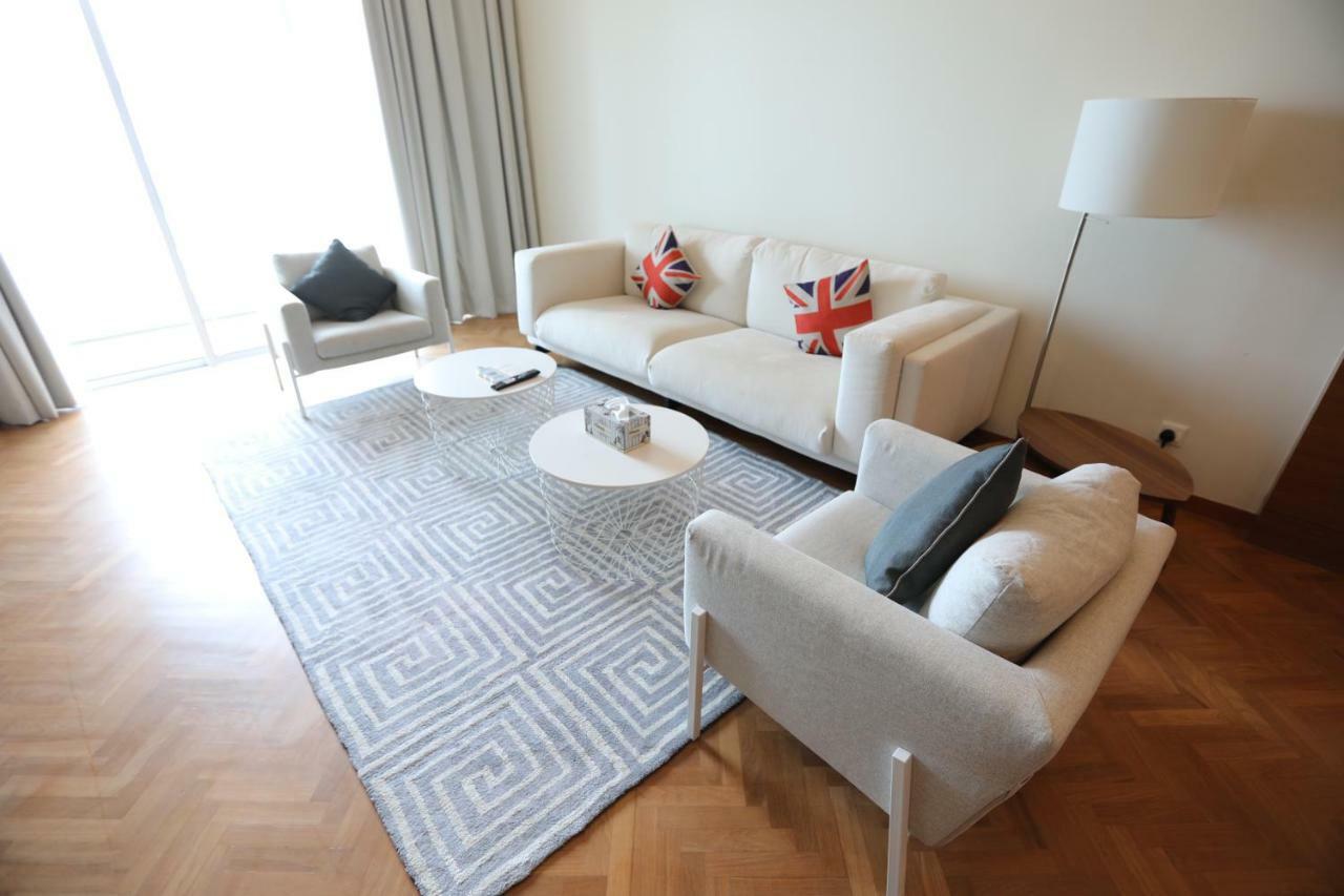 The Straits Quay Marina By Messina Clive Apartment George Town Bagian luar foto