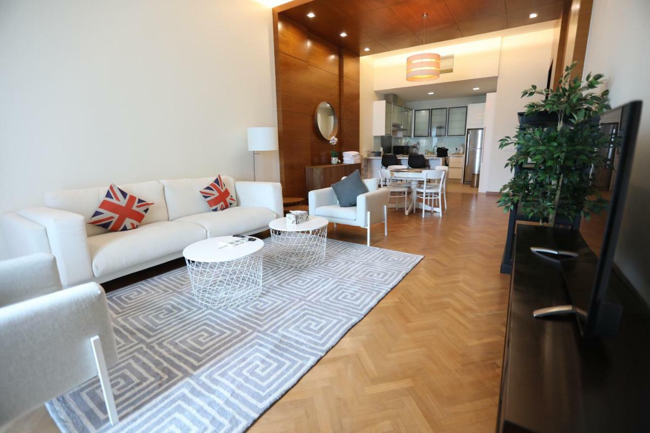 The Straits Quay Marina By Messina Clive Apartment George Town Bagian luar foto
