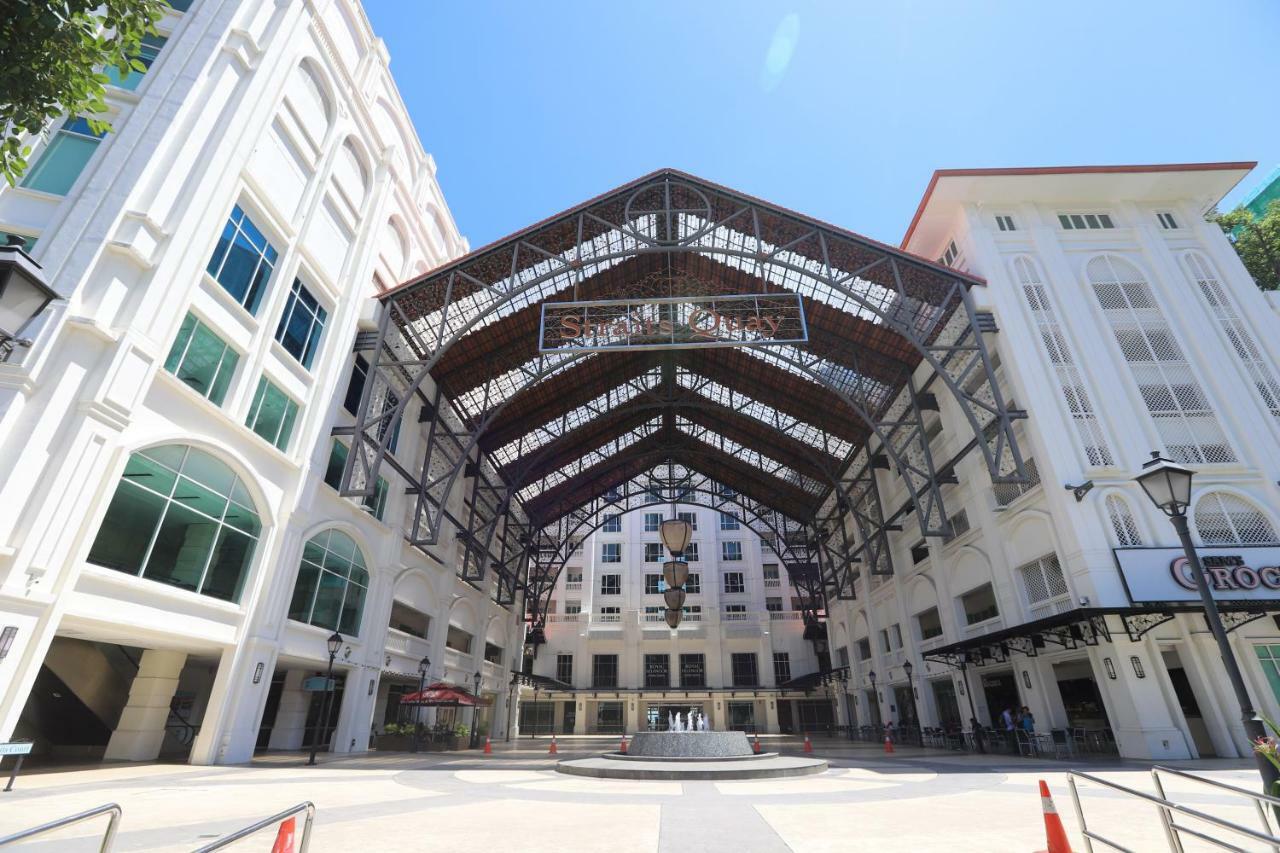 The Straits Quay Marina By Messina Clive Apartment George Town Bagian luar foto