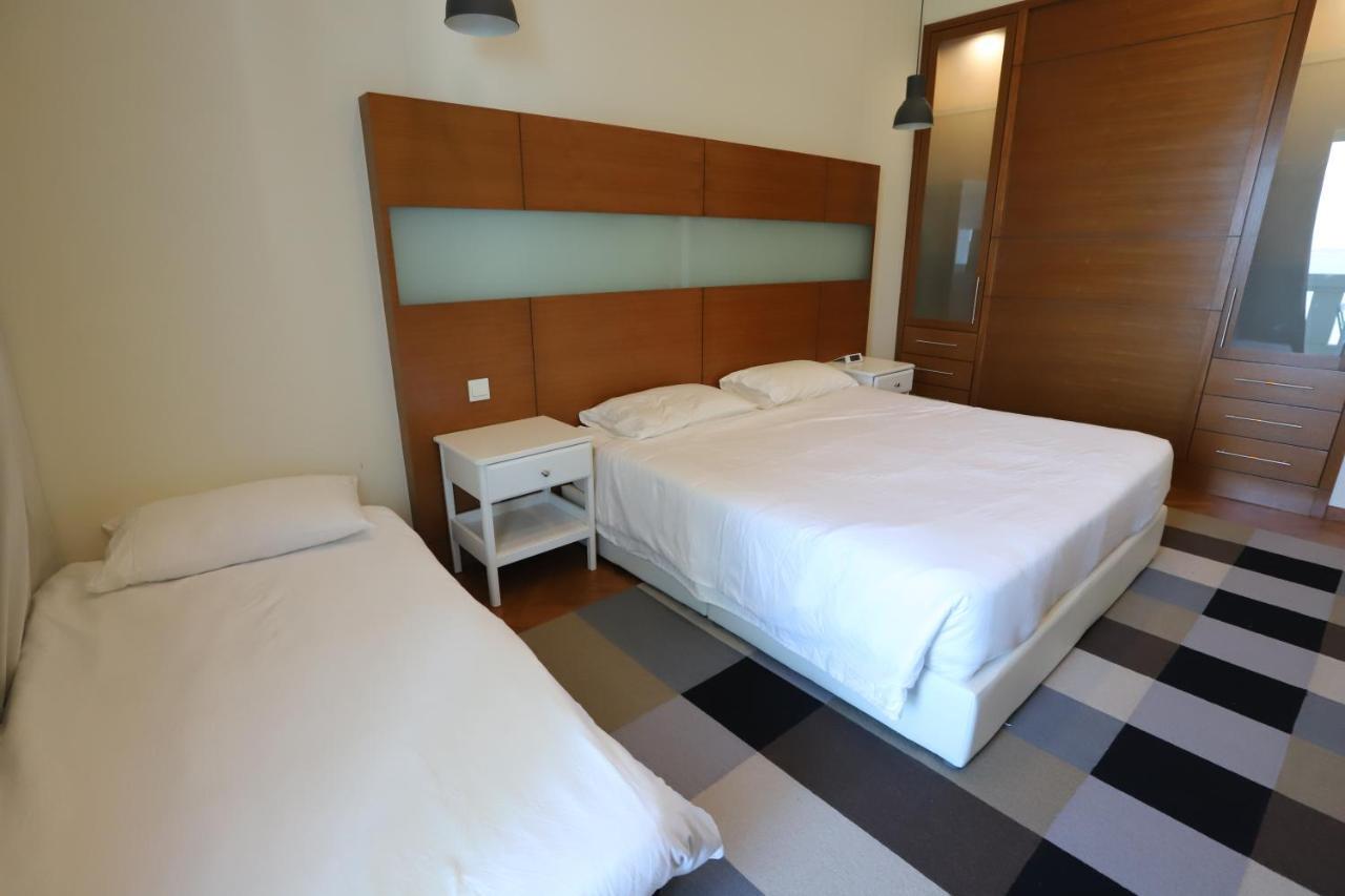 The Straits Quay Marina By Messina Clive Apartment George Town Bagian luar foto